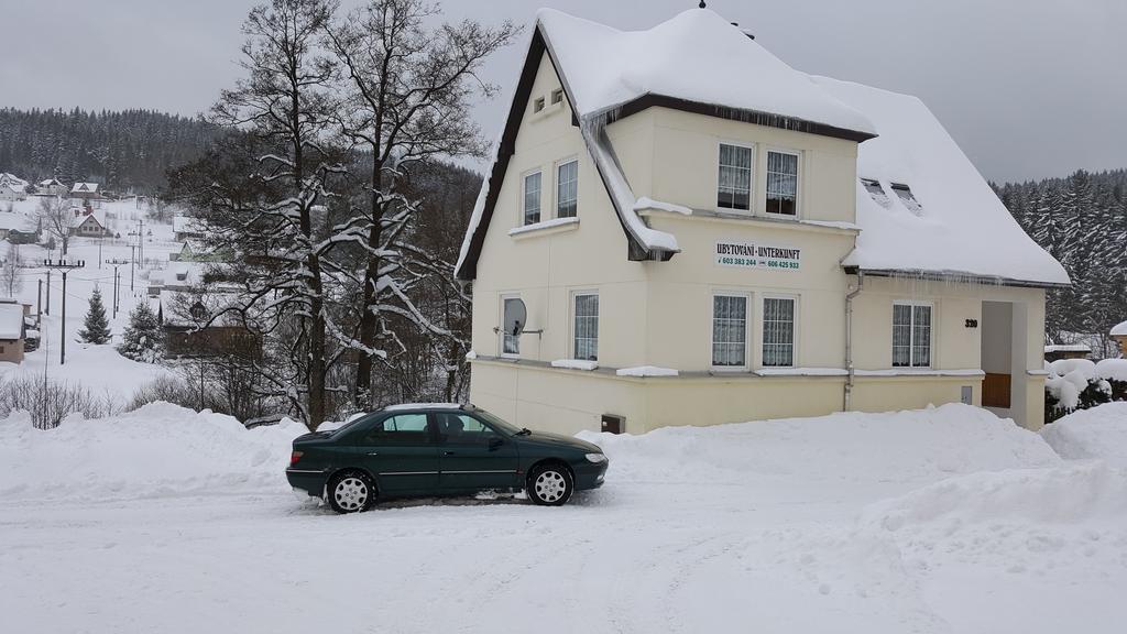 Prazdninovy Dum Josefuv Dul Villa Exterior photo